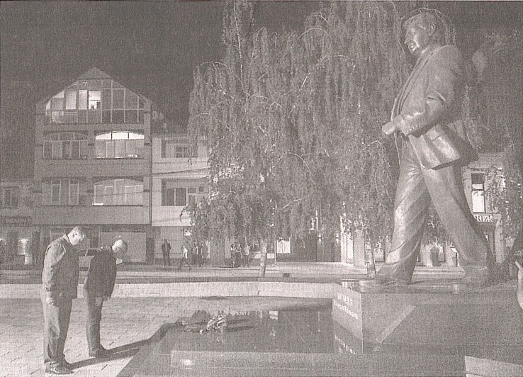 Памятник Нийсо